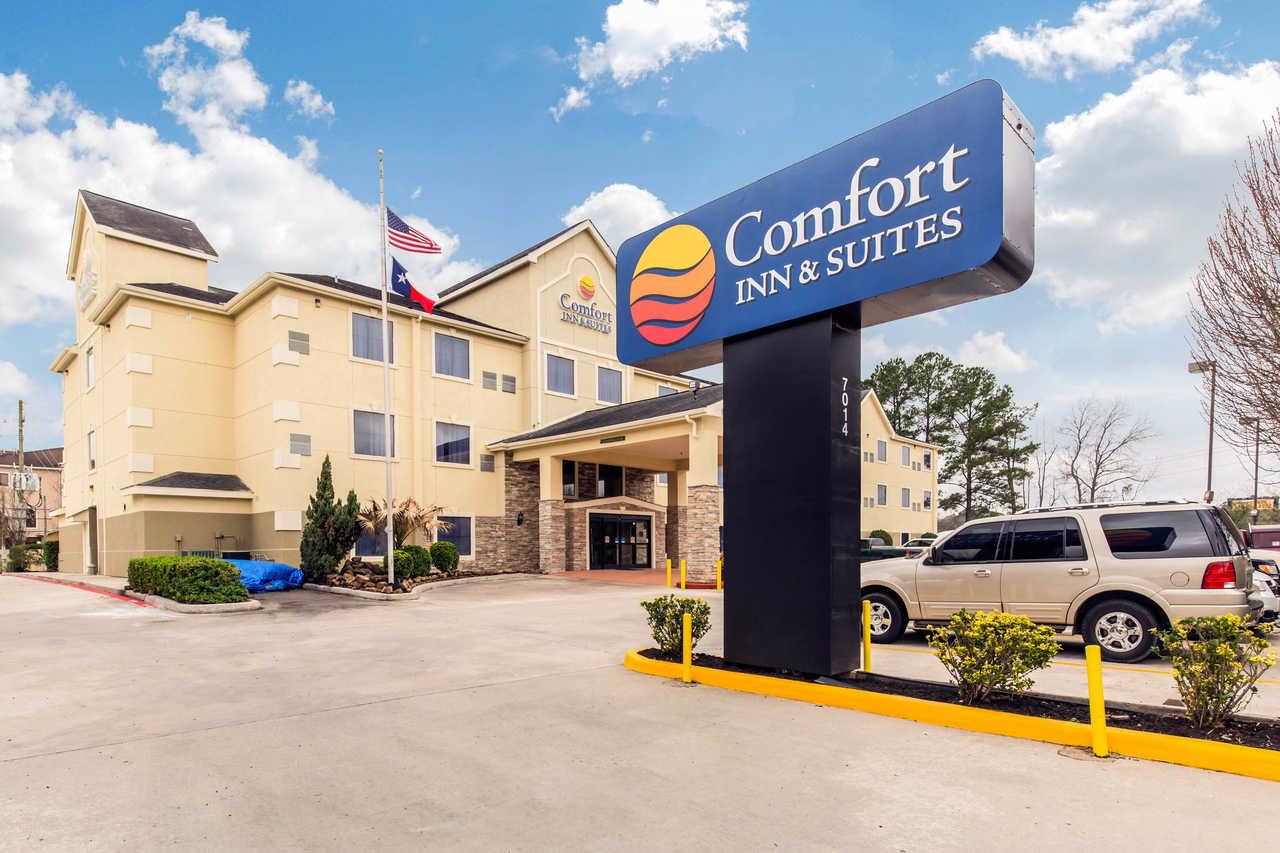 Comfort Inn & Suites Iah Bush Airport - East Humble Bagian luar foto