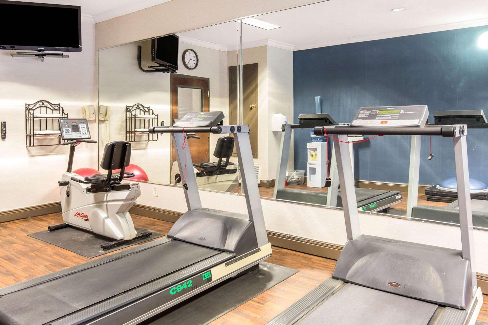 Comfort Inn & Suites Iah Bush Airport - East Humble Bagian luar foto