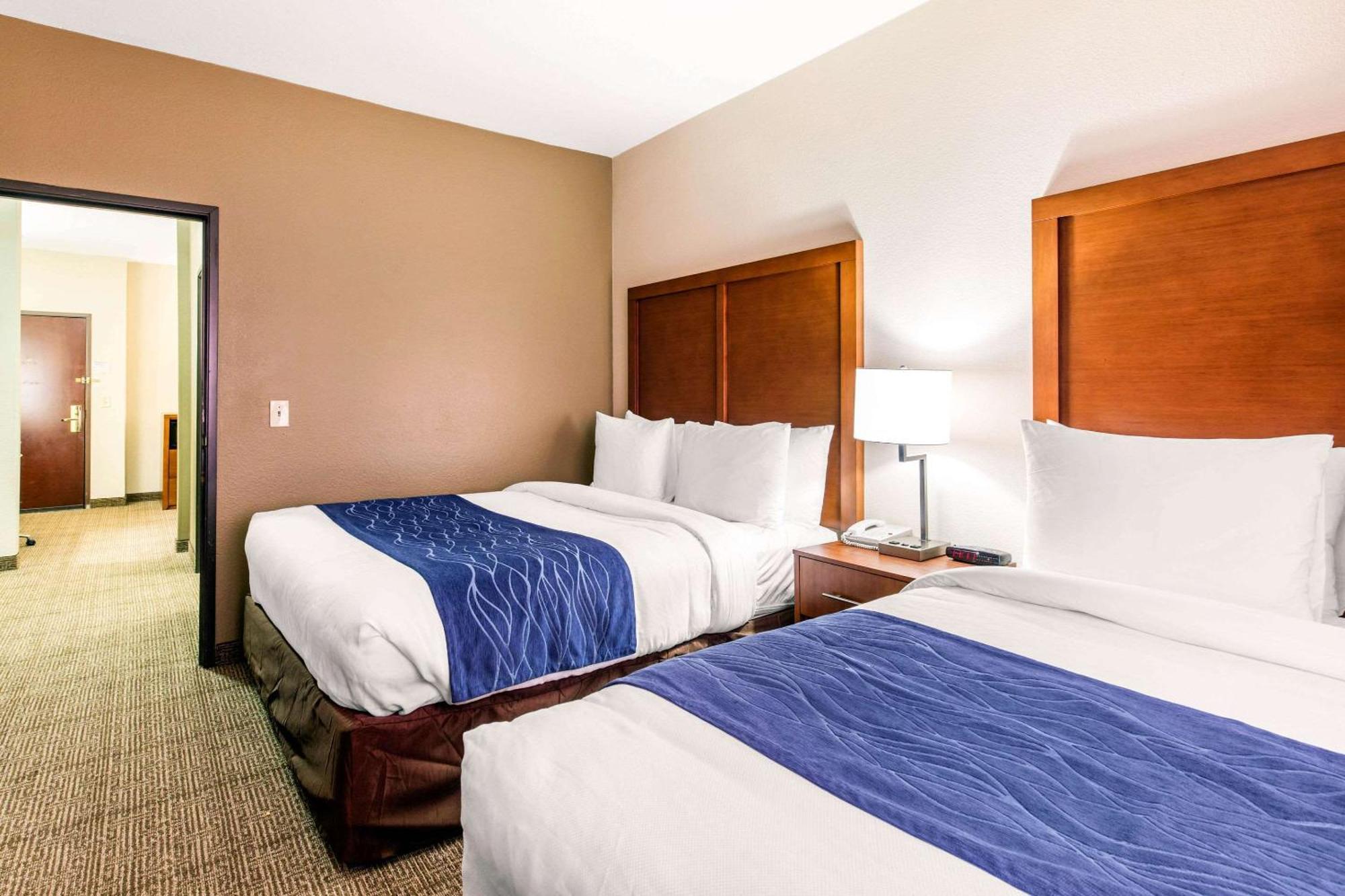 Comfort Inn & Suites Iah Bush Airport - East Humble Bagian luar foto